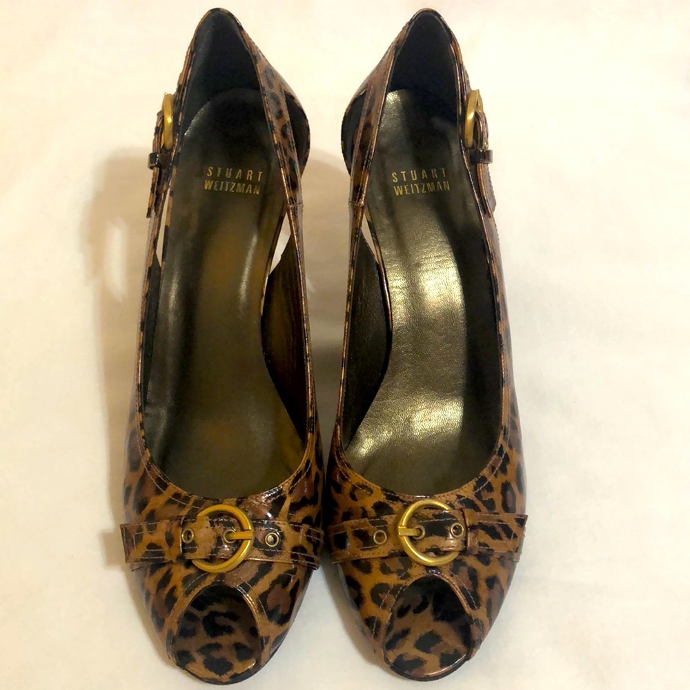Stuart Weitzman Leopard Print Patent Leather Heel… - image 1